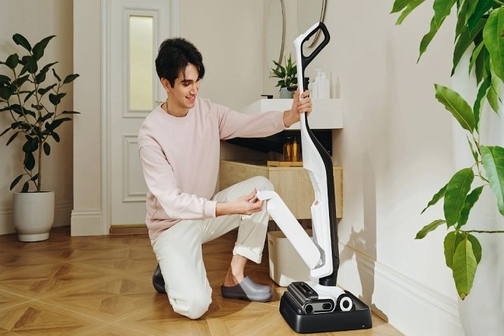 Cách vệ sinh máy hút bụi Roborock đúng chuẩn