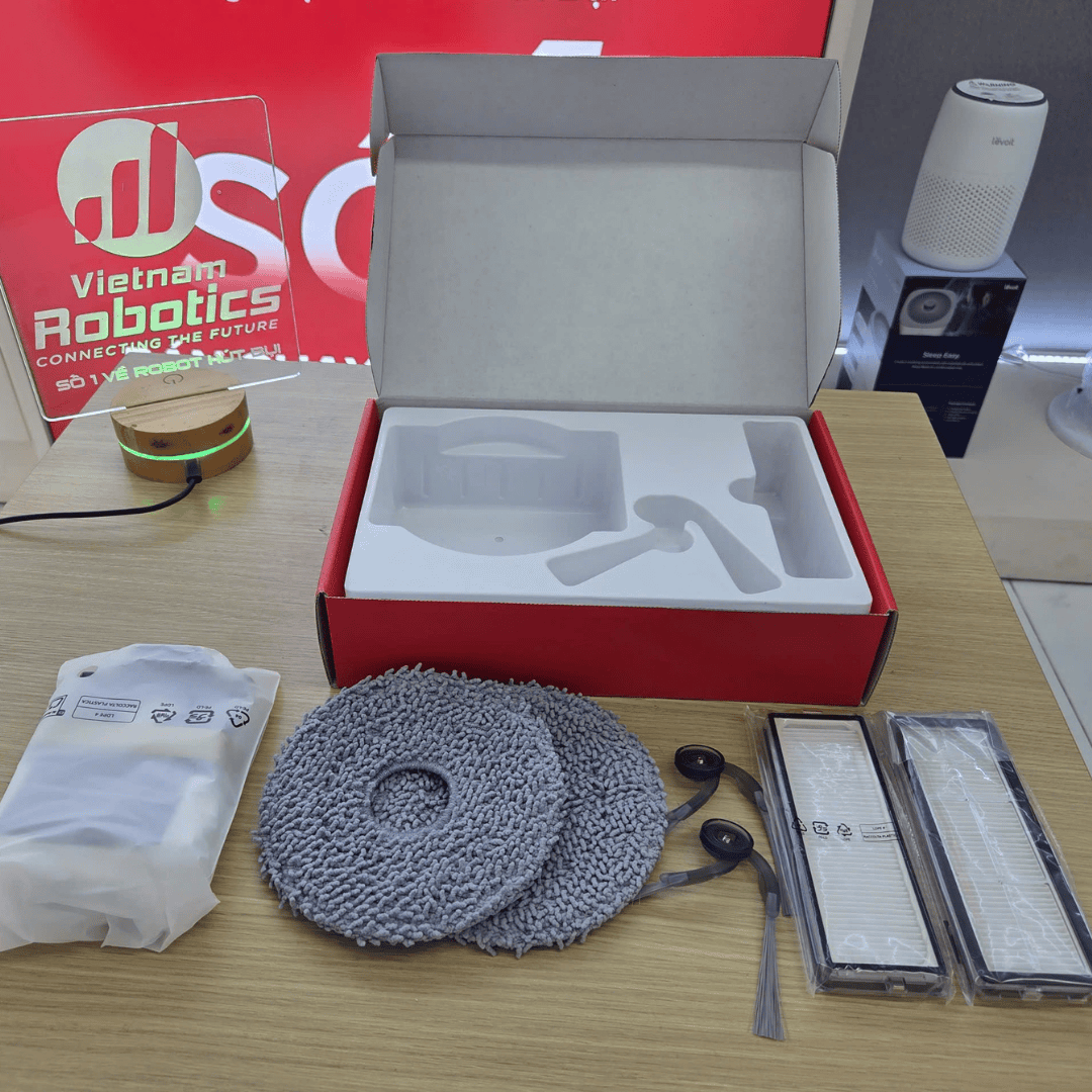 Bộ Phụ Kiện Bao Gồm 4 Món Thiết Yếu - 7 chi tiết