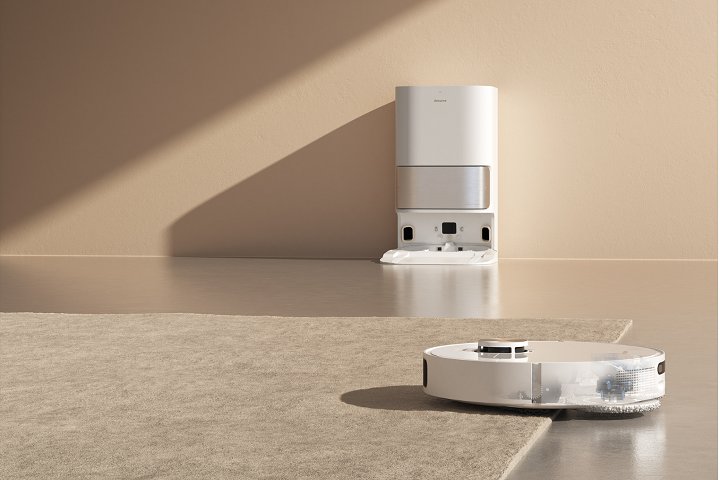 Robot hút bụi và lau nhà