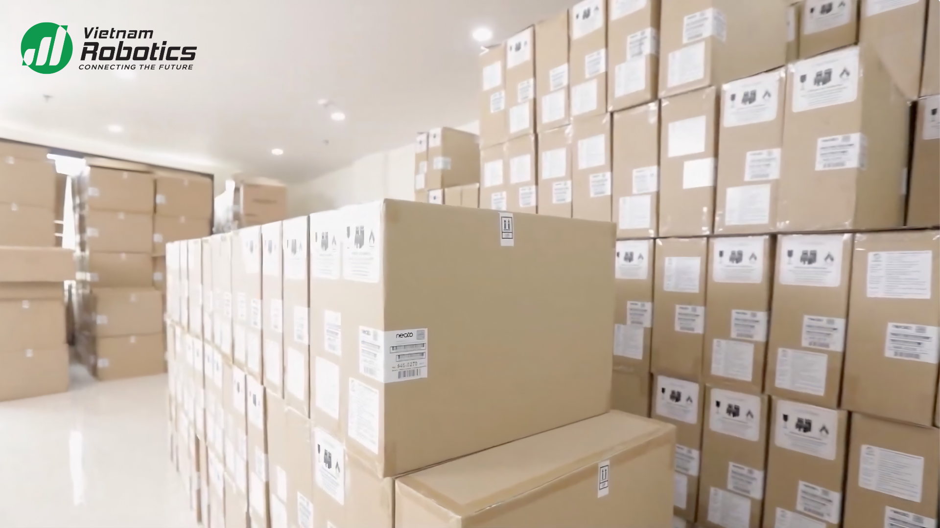 Vietnam Robotics nhập khẩu trực tiếp toàn bộ phụ tùng, vật tư và linh kiện từ nhà sản xuất